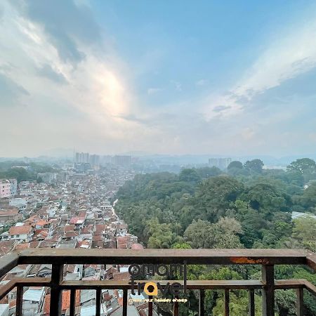 The Jarrdin Apartment By Omami Bandung Buitenkant foto